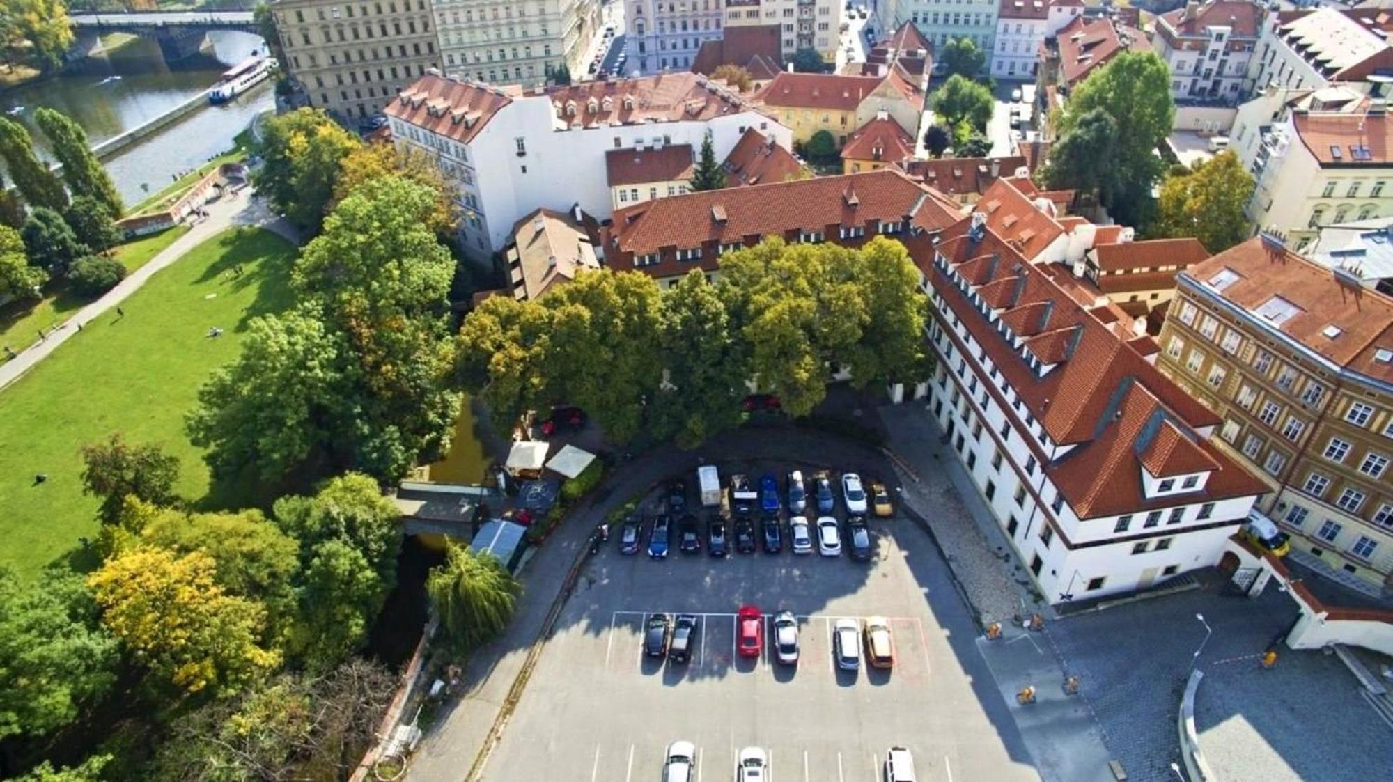 Pytloun Old Armoury Hotel Prague, Stara Zbrojnice — Foto’s 2